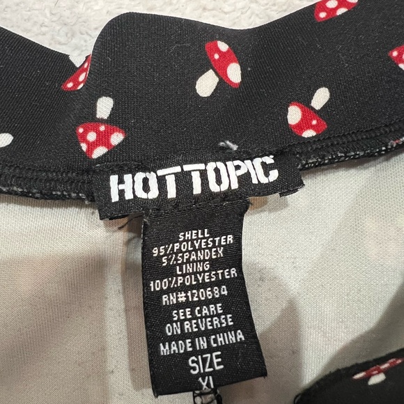 Hot Topic Mushroom Design Skirt - Picture 6 of 6